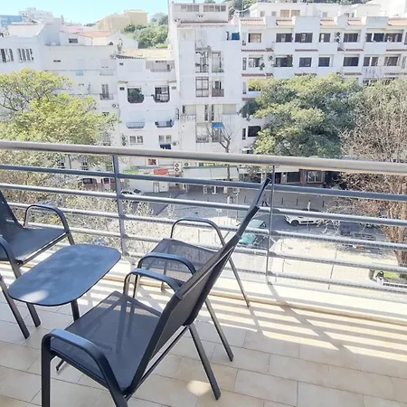 Spacious & With Rare Parking Lägenhet Albufeira