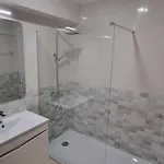 Spacious & With Rare Parking *