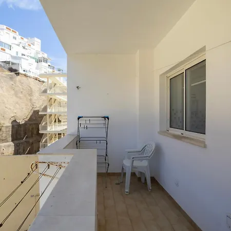 Appartamento Spacious & With Rare Parking