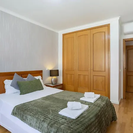 Spacious & With Rare Parking Appartamento *