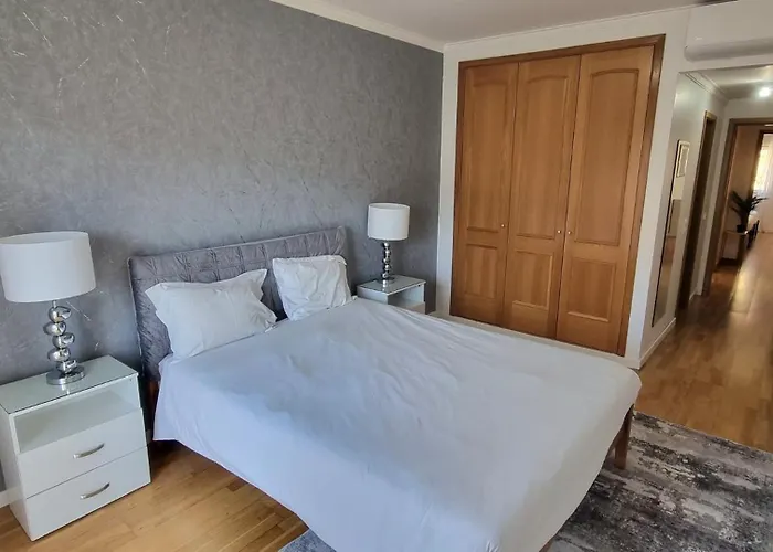 Apartment Spacious & With Rare Parking